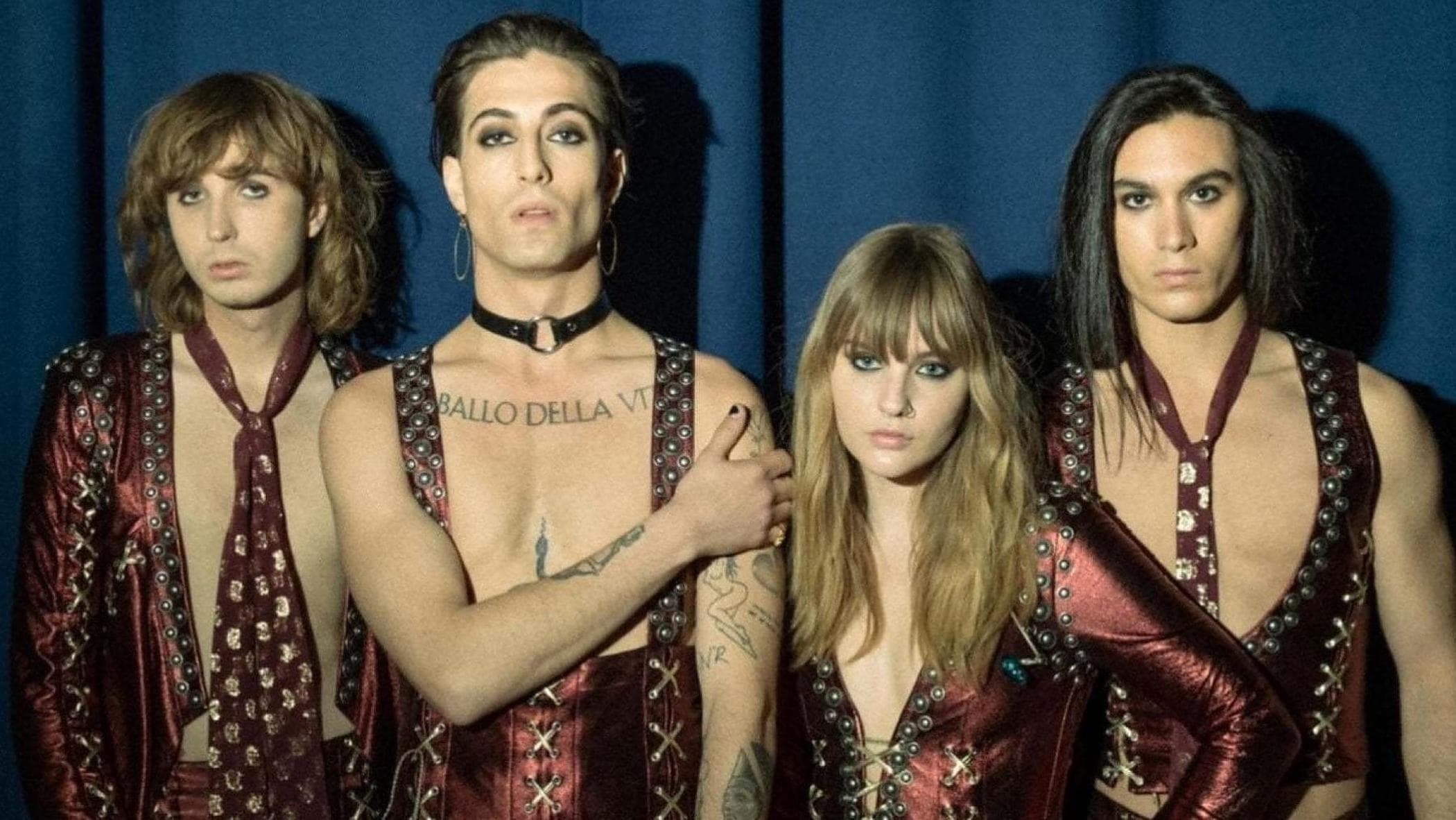 I Maneskin annunciano il nuovo pezzo intitolayo "Honey"