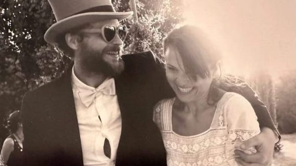 Jovanotti festeggia 15 anni di nozze con Francesca Valiani, la dedica d'amore